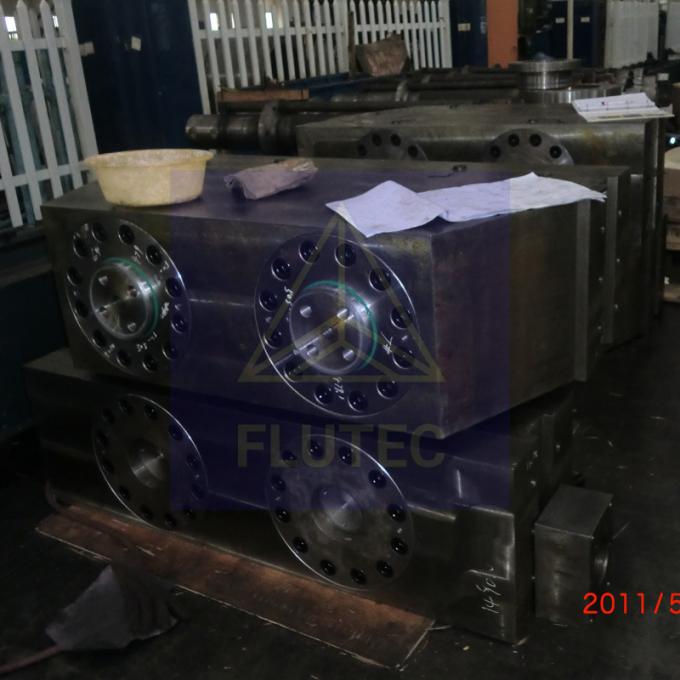 Flutec Custom Made Hydraulic Block Cylinder Untuk Pabrik Baja 1