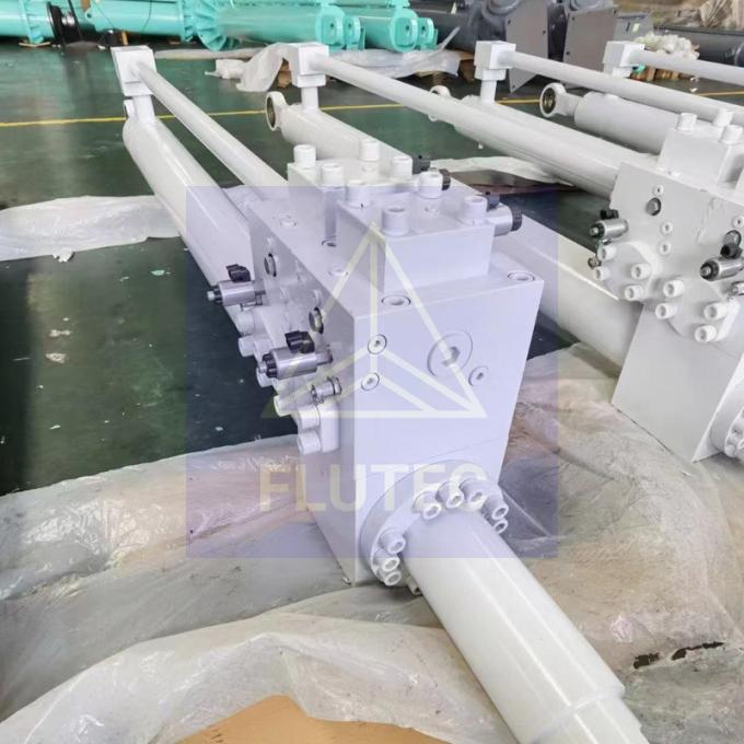 Silinder Berkualitas Dijamin untuk Peralatan Pencet Hydraulic Marine 0