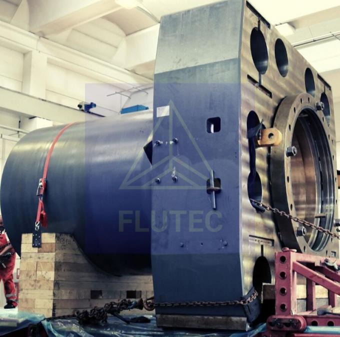 Tekanan Tinggi Silinder Hidraulik Bor Besar Untuk Mesin Ekstrusi 5000 Ton 1