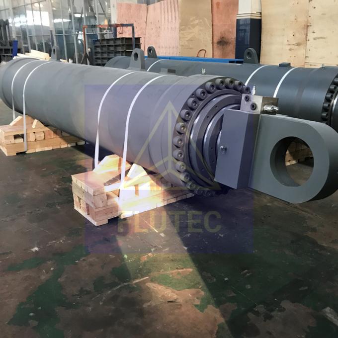 Teleskopis Cylinder Hidraulik Custom Baja Karbon Untuk Rigs Minyak Offshore 0
