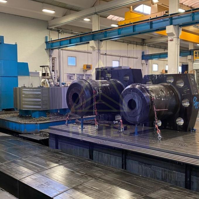 Peralatan Pertambangan Hidraulik Press Cylinder Piston Jenis Untuk Bucket Wheel 2